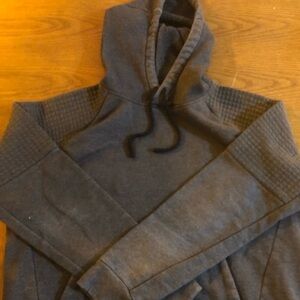 Preowned ALIVE Gray Sweatshirt Large